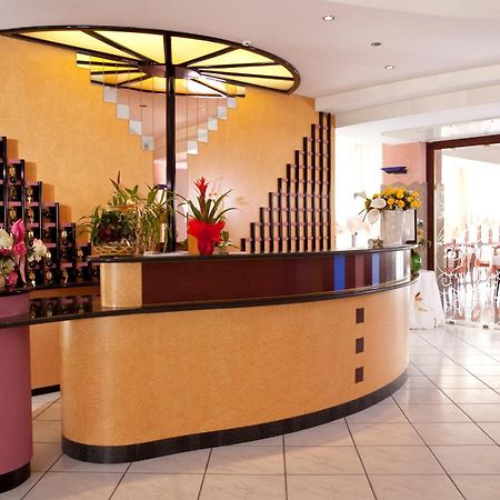 Hotel Royal-Spiaggia Gatteo a Mare Bagian luar foto