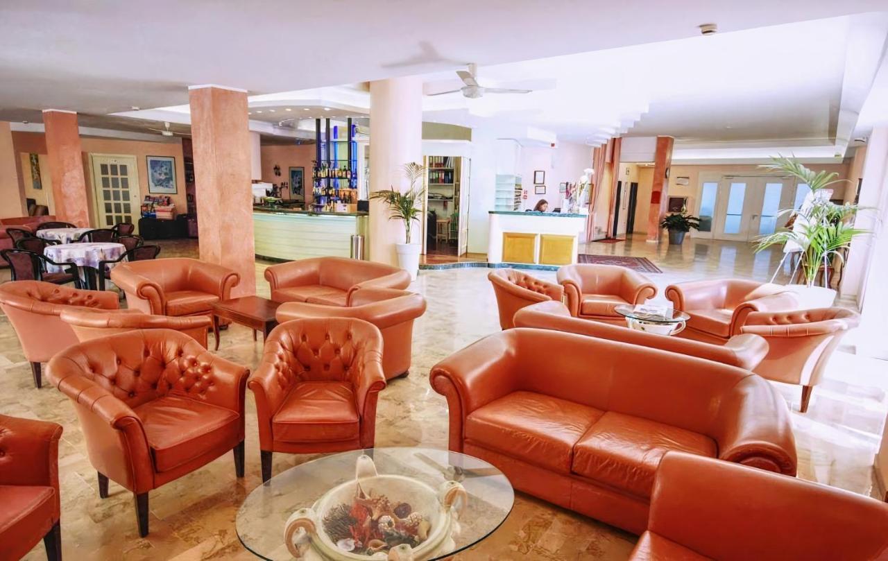 Hotel Royal-Spiaggia Gatteo a Mare Bagian luar foto