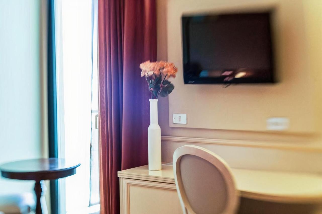 Hotel Royal-Spiaggia Gatteo a Mare Bagian luar foto